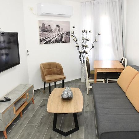 Rina Vacation Apartment Tiberias Kültér fotó