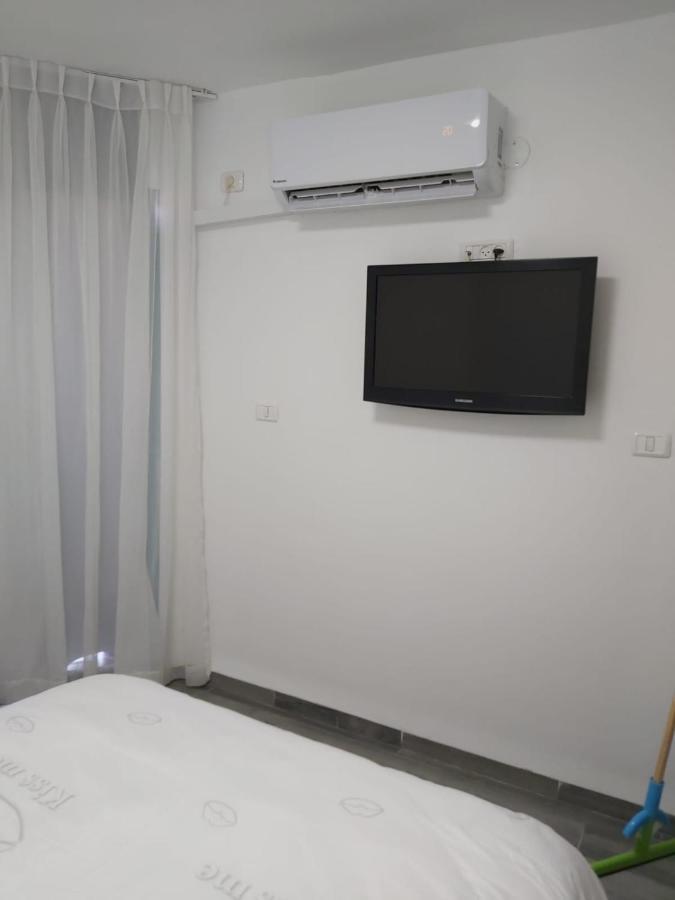 Rina Vacation Apartment Tiberias Kültér fotó