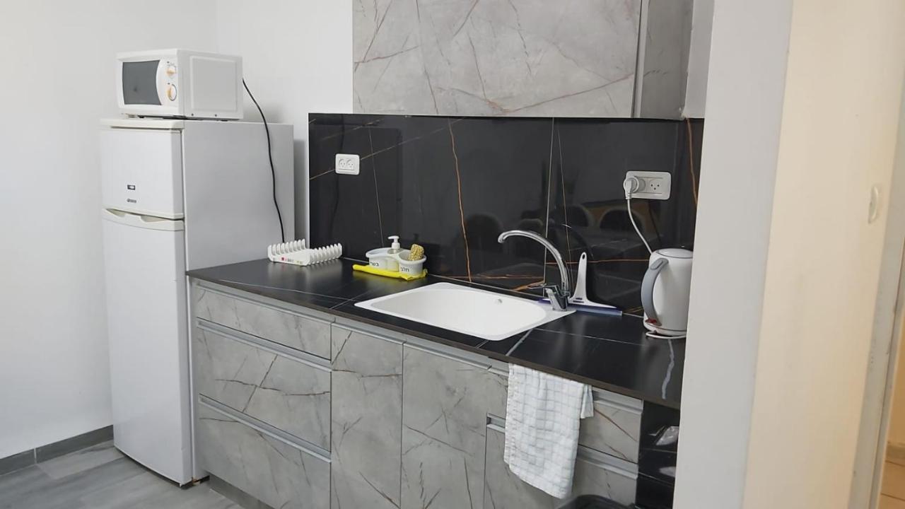 Rina Vacation Apartment Tiberias Kültér fotó